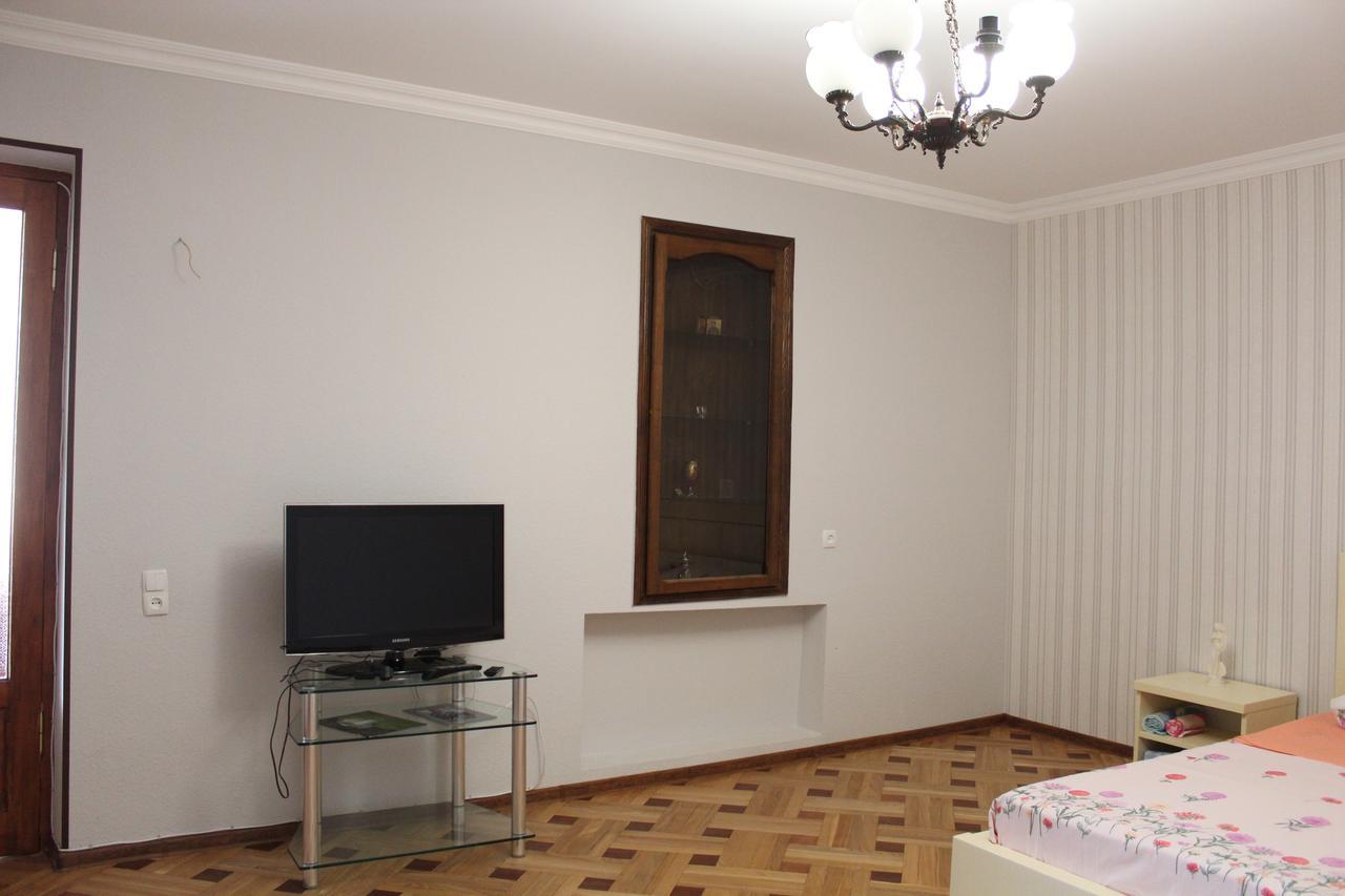 Guest House Stefanos Tbilisi ภายนอก รูปภาพ
