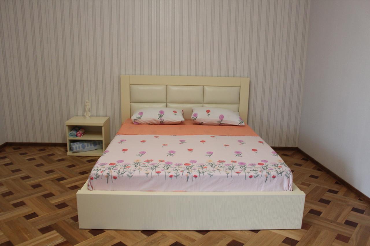 Guest House Stefanos Tbilisi ภายนอก รูปภาพ