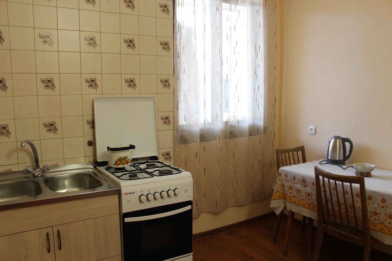 Guest House Stefanos Tbilisi ภายนอก รูปภาพ