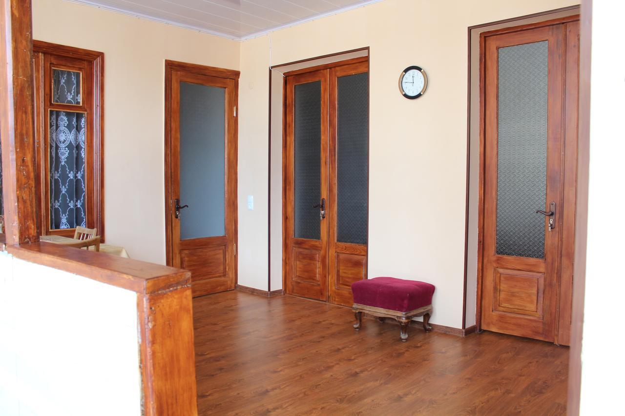 Guest House Stefanos Tbilisi ภายนอก รูปภาพ